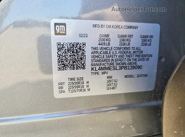 KL4MMESL3PB139090 2023 BUICK ENCORE Gray Widok komory silnika
