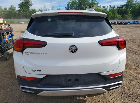 KL4MMESL4PB010050 2023 BUICK ENCORE White Вид ззаду