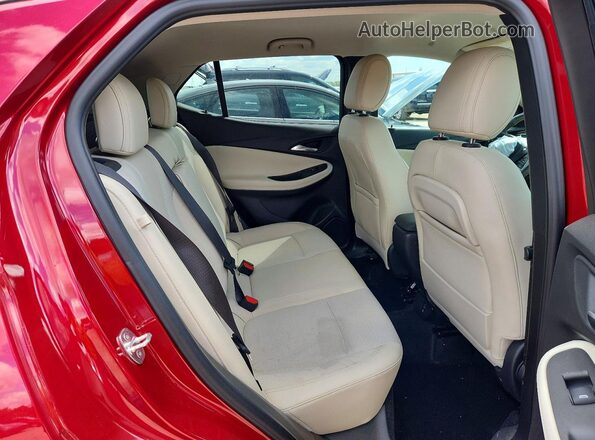 KL4MMESLXLB105903 2020 BUICK ENCORE Red Widok tylnych siedzeń