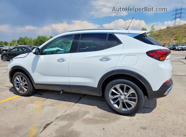 KL4MMFSL1NB063839 2022 BUICK ENCORE White Trasero izquierdo