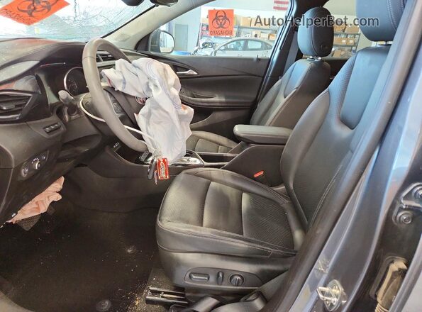 KL4MMGSL5MB162572 2021 BUICK ENCORE Gray Widok wnętrza z przodu