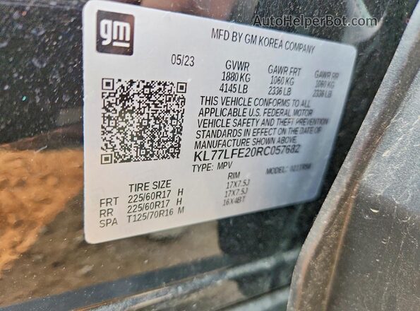 KL77LFE20RC057682 2024 CHEVROLET TRAX Black VIN կոդի պիտակի տեսք