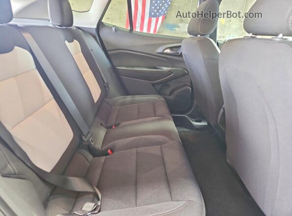 KL77LFE20RC121560 2024 CHEVROLET TRAX White Vista interior trasera