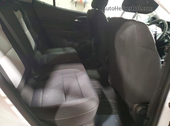 KL77LFE21RC199765 2024 CHEVROLET TRAX White უკანა სავარძლების ხედი