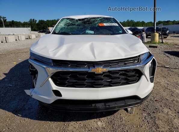 KL77LFE22RC095530 2024 CHEVROLET TRAX White Դիմացի տեսք