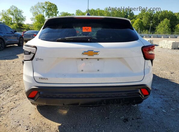 KL77LFE22RC095530 2024 CHEVROLET TRAX White Հետևի տեսք