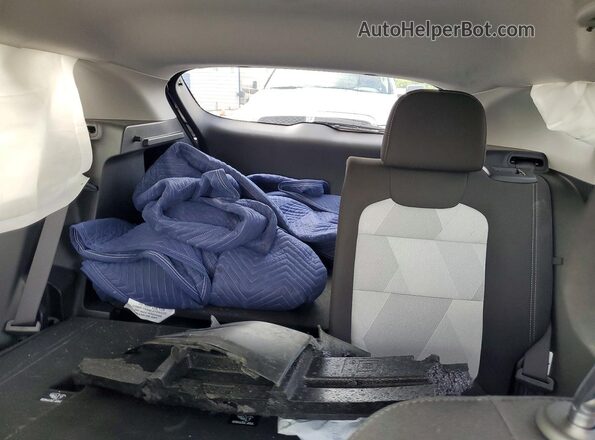 KL77LFE22RC129420 2024 CHEVROLET TRAX Blue Вид задніх сидінь