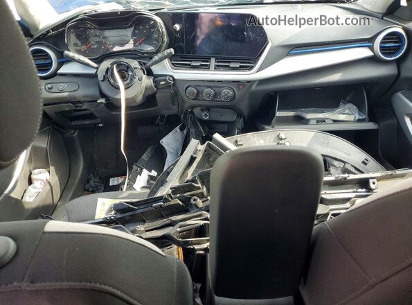 KL77LFE22RC129420 2024 CHEVROLET TRAX Blue Вид панелі приладів