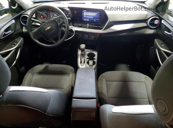 KL77LFE22RC153894 2024 CHEVROLET TRAX Blue Вид панелі приладів