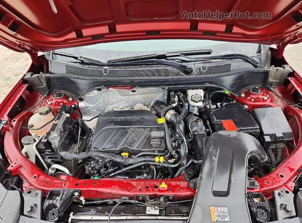 KL77LFE24RC176044 2024 CHEVROLET TRAX Red Widok komory silnika