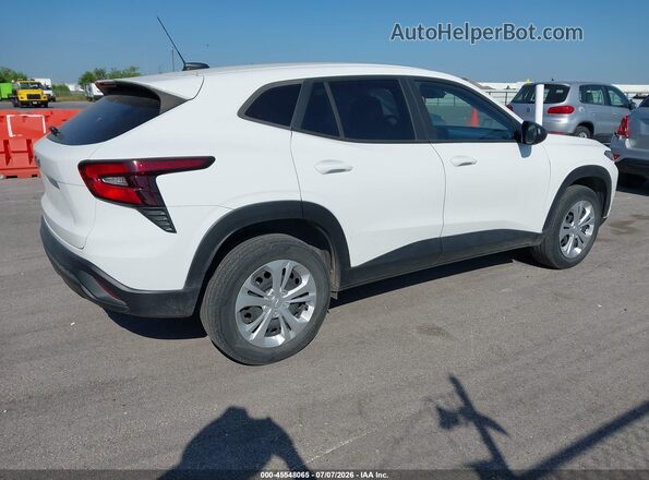 KL77LFE24RC208412 2024 CHEVROLET TRAX White Rear right
