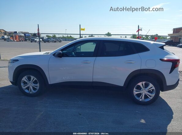 KL77LFE24RC208412 2024 CHEVROLET TRAX White 360 interior view