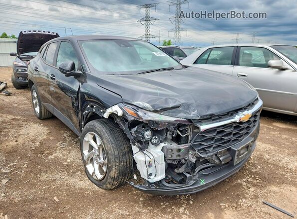 KL77LFE26RC121434 2024 CHEVROLET TRAX Черный Передняя правая четверть