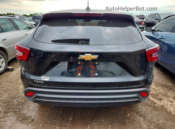 KL77LFE26RC121434 2024 CHEVROLET TRAX Черный Вид сзади