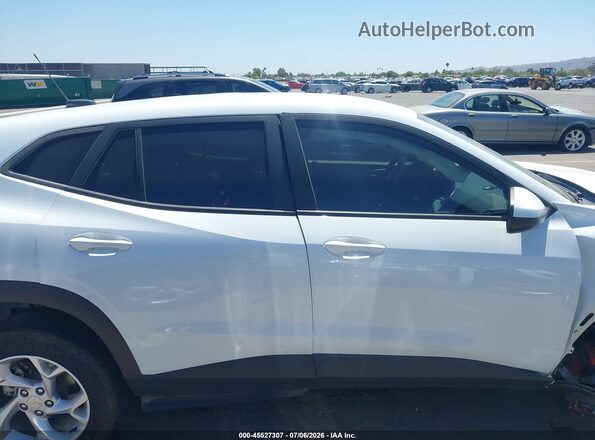 KL77LFE27RC135990 2024 CHEVROLET TRAX White Панорамний вид салону 360°