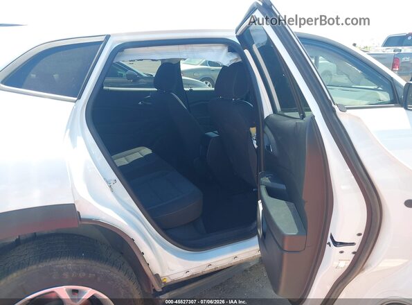 KL77LFE27RC135990 2024 CHEVROLET TRAX White Вид наклейки з VIN-кодом