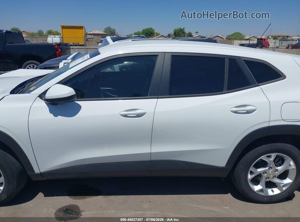 KL77LFE27RC135990 2024 CHEVROLET TRAX White 