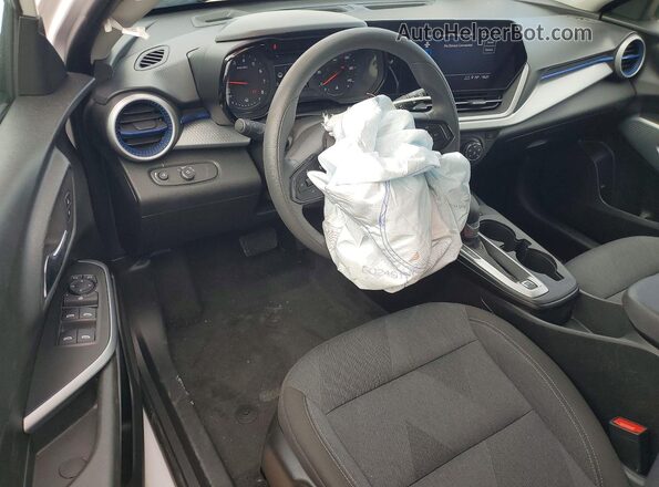 KL77LFE27RC246247 2024 CHEVROLET TRAX White Vista del salpicadero