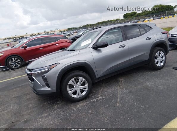 KL77LFE28RC056165 2024 CHEVROLET TRAX Белый Передняя левая четверть