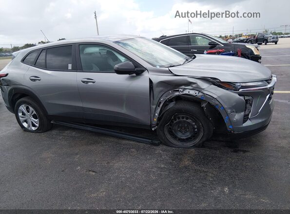 KL77LFE28RC056165 2024 CHEVROLET TRAX Белый Вид спереди