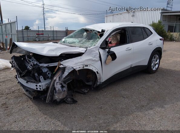 KL77LFE28RC229781 2024 CHEVROLET TRAX White Առջևի ձախ երեք քառորդ տեսարան