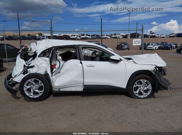 KL77LFE28RC229781 2024 CHEVROLET TRAX White Սալոնի հետևի տեսք