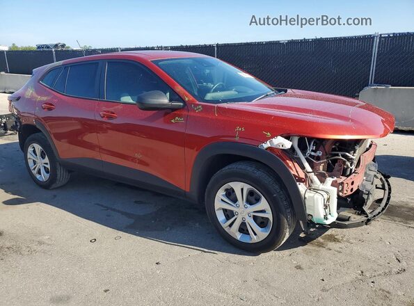 KL77LFE2XRC051100 2024 CHEVROLET TRAX Orange Delantero derecho