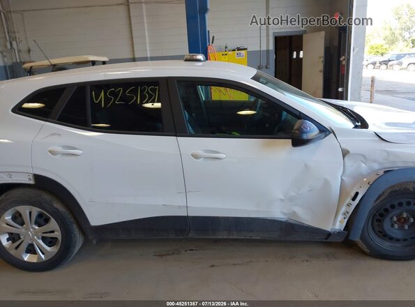KL77LFEP2SC180093 2025 CHEVROLET TRAX White უკანა სალონის ხედი