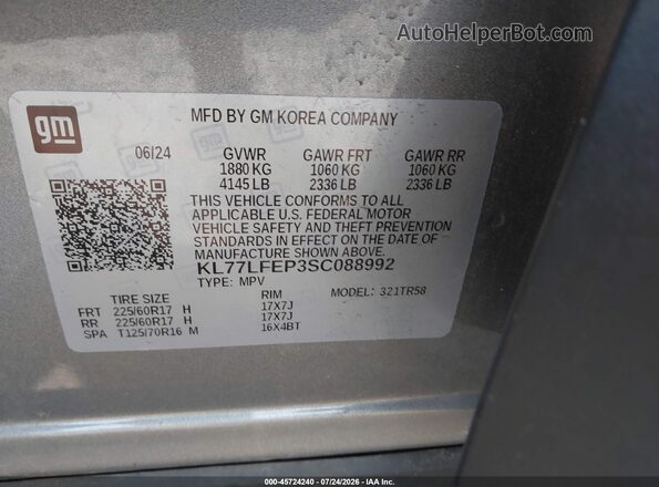 KL77LFEP3SC088992 2025 CHEVROLET TRAX Gray Vista del compartimento del motor