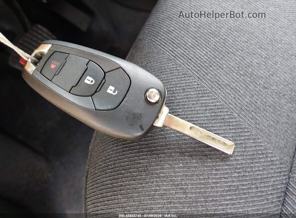 KL77LFEP3SC283622 2025 CHEVROLET TRAX Gray Առջևի վահանակի տեսք