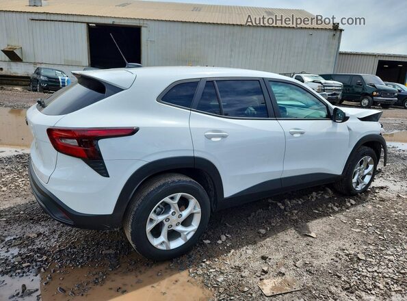 KL77LFEP4SC049697 2025 CHEVROLET TRAX White Задня права чверть