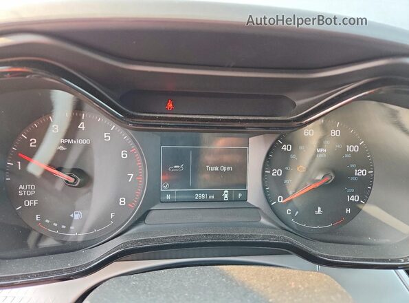KL77LFEP4TC052486 2026 CHEVROLET TRAX Silver Սարքավորումների վահանակի տեսք