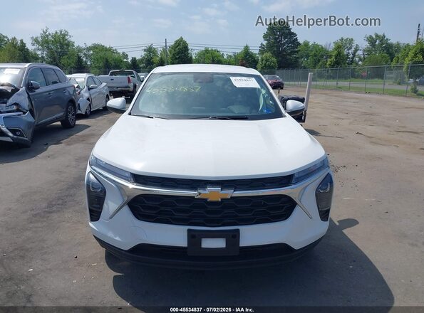 KL77LFEP4TC090378 2026 CHEVROLET TRAX White ხელსაწყოთა პანელის ხედი