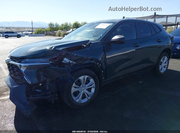 KL77LFEP7SC293442 2025 CHEVROLET TRAX Gray Vista tres cuartos delantera izquierda