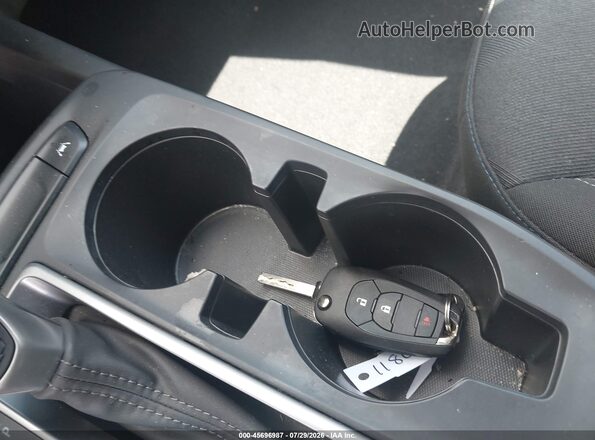 KL77LFEP8SC118052 2025 CHEVROLET TRAX White Vista del salpicadero