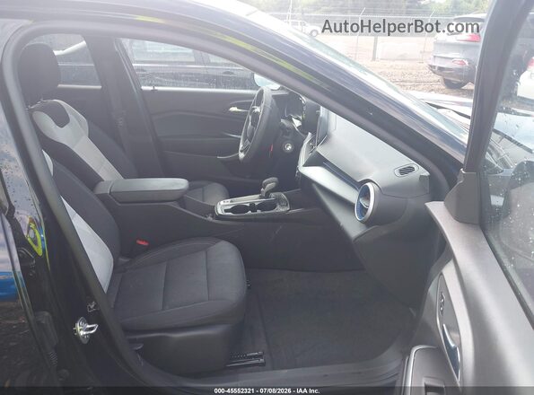 KL77LFEP8SC159085 2025 CHEVROLET TRAX Black წინა სალონის ხედი
