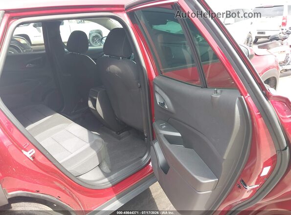 KL77LFEP8SC257694 2025 CHEVROLET TRAX Красный Вид наклейки с VIN-кодом