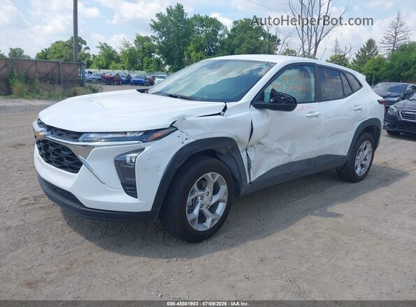 KL77LFEP8SC310877 2025 CHEVROLET TRAX White Передня ліва чверть