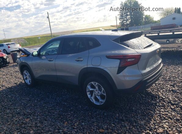 KL77LFEPXTC029701 2026 CHEVROLET TRAX Серебряный Задняя левая четверть