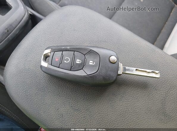 KL77LGE21RC218837 2024 CHEVROLET TRAX Red Widok deski rozdzielczej