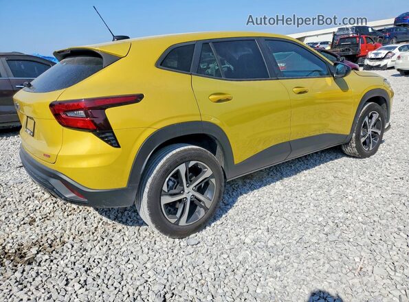 KL77LGE21RC228297 2024 CHEVROLET TRAX Yellow Trasero derecho