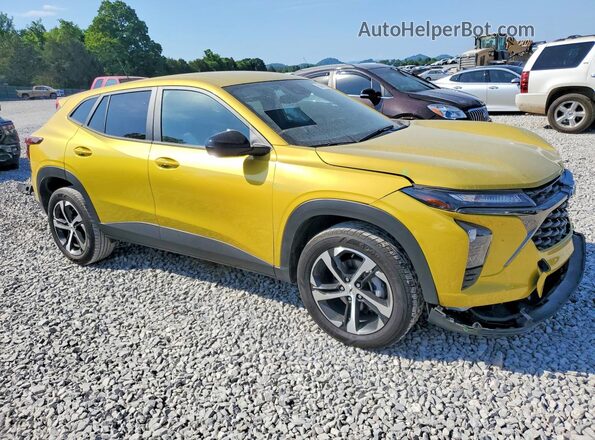 KL77LGE21RC228297 2024 CHEVROLET TRAX Yellow Delantero derecho