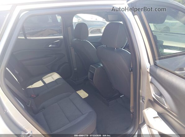 KL77LGE22RC075008 2024 CHEVROLET TRAX Gray Widok naklejki z numerem VIN