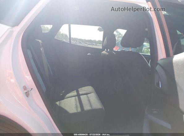 KL77LGE22RC104569 2024 CHEVROLET TRAX Белый Вид наклейки с VIN-кодом