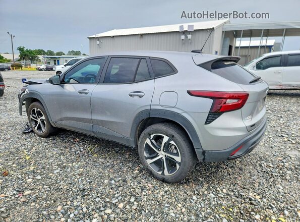 KL77LGE22RC197688 2024 CHEVROLET TRAX Gray Հետևի ձախ