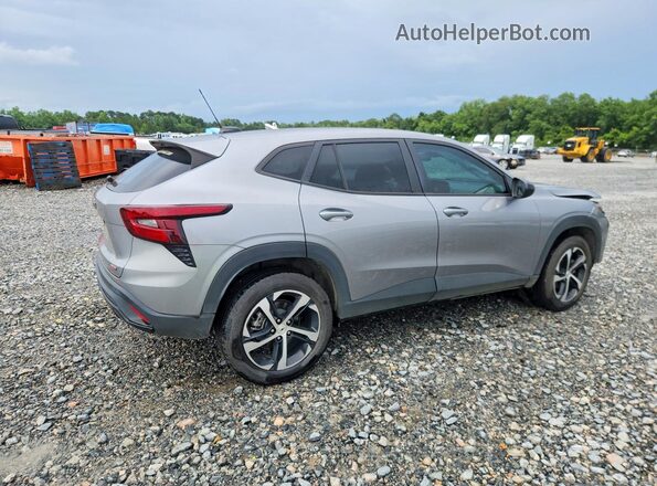 KL77LGE22RC197688 2024 CHEVROLET TRAX Gray Հետևի աջ