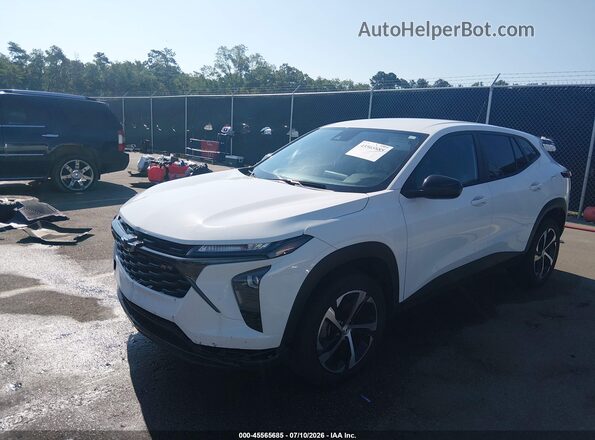 KL77LGE24RC076788 2024 CHEVROLET TRAX White Przód lewy