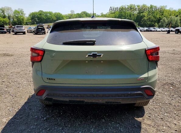 KL77LGE24RC151781 2024 CHEVROLET TRAX Green Հետևի տեսք