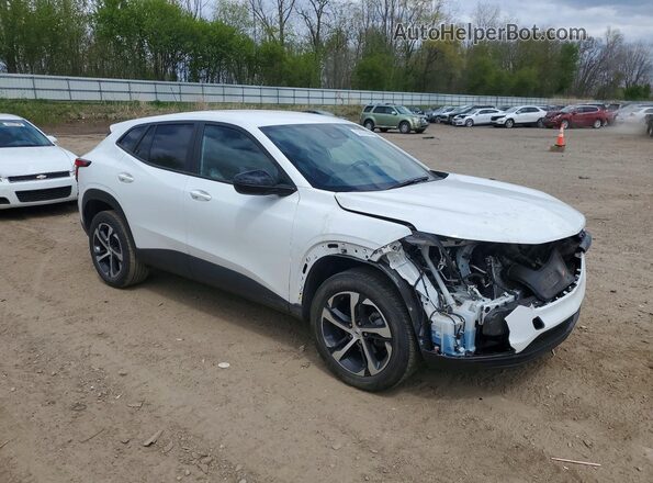 KL77LGE24RC186482 2024 CHEVROLET TRAX White Front right
