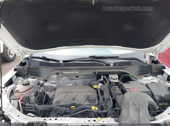 KL77LGE25RC203094 2024 CHEVROLET TRAX Белый Вид сзади